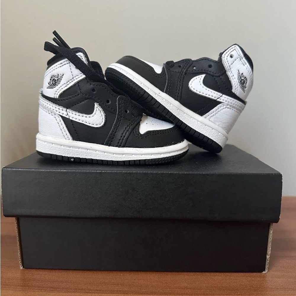 Jordan Kids Black and White Sneakers